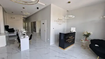 Luxury Aesthetic Milena Kaca - Salon kosmetyczny | Radiofrekwencja Mikroigłowa | Makijaż | Pedicure | Manicure Radom